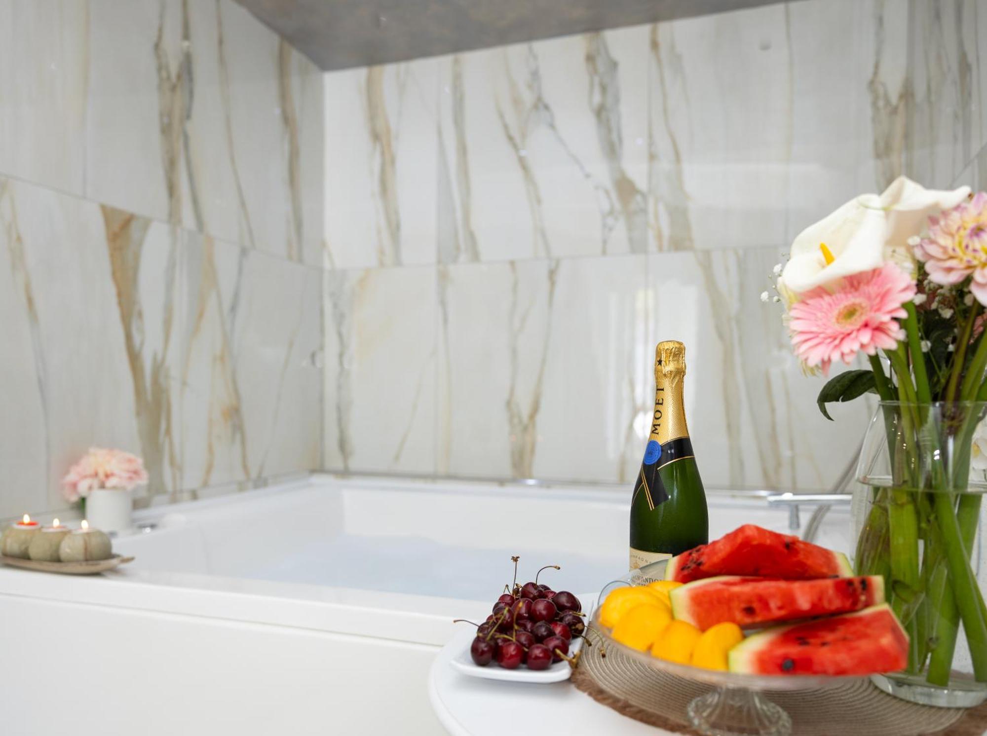 La Perla Luxury Rooms Angri Exteriör bild